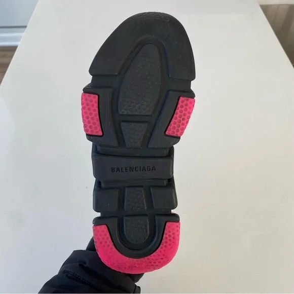 Balenciaga Speed Sneaker - Picture 6 of 10